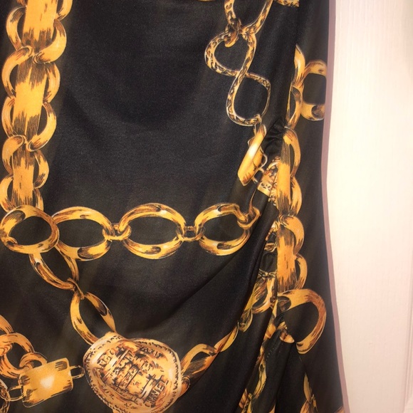 Dress - Picture 2 of 5